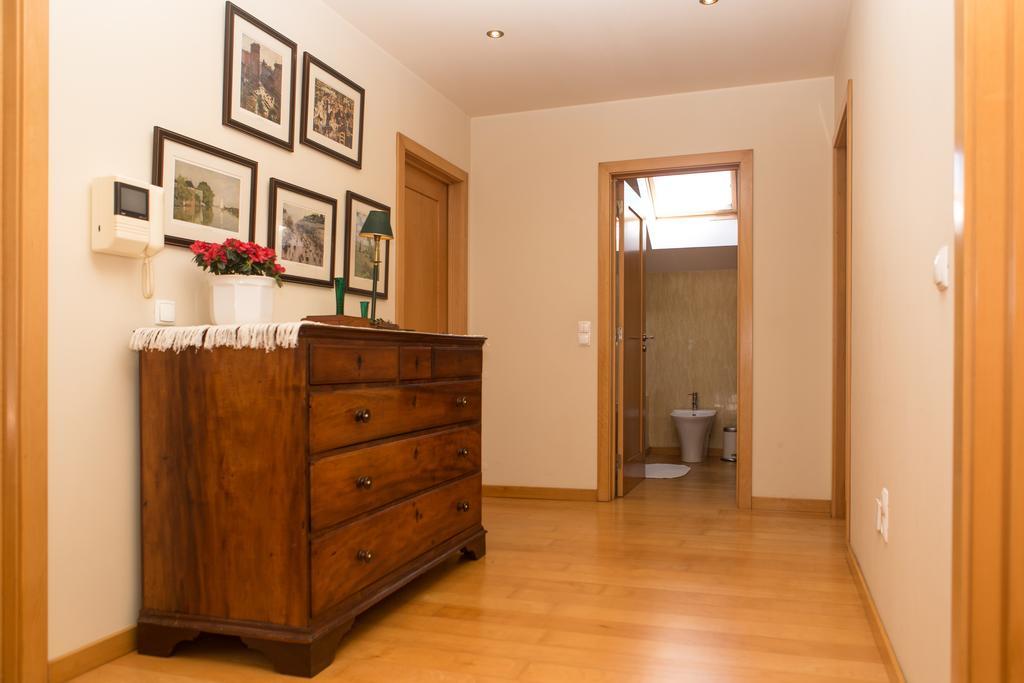 Casa Palheiro Amarelo Da Biarritz Villa กอสตานอวา ภายนอก รูปภาพ