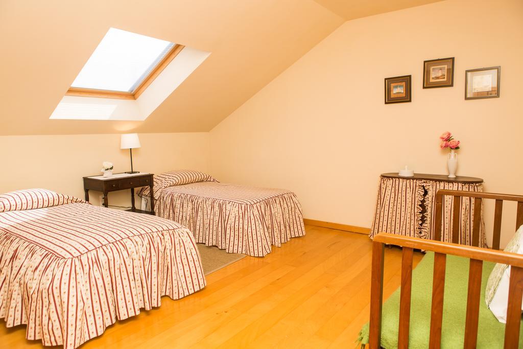 Casa Palheiro Amarelo Da Biarritz Villa กอสตานอวา ภายนอก รูปภาพ