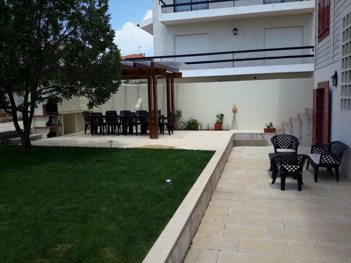 Casa Palheiro Amarelo Da Biarritz Villa กอสตานอวา ภายนอก รูปภาพ